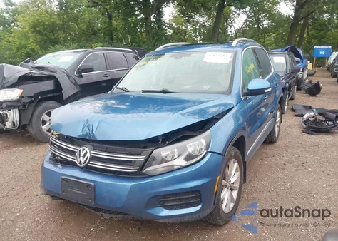 2017 Volkswagen Tiguan 2.0T Wolfsburg Edition from USA, damaged, VIN WVGSV7AX1HW506990